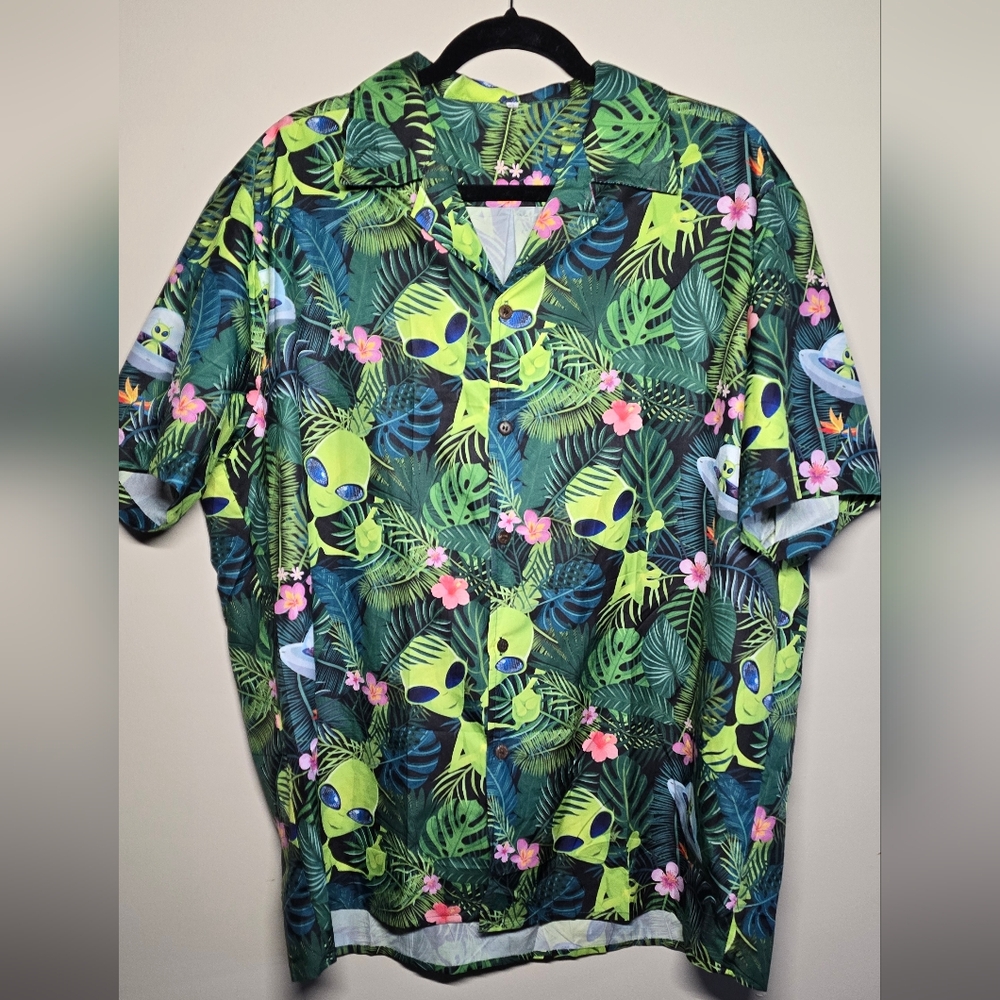 Tropical Alien Print Men's Shirt